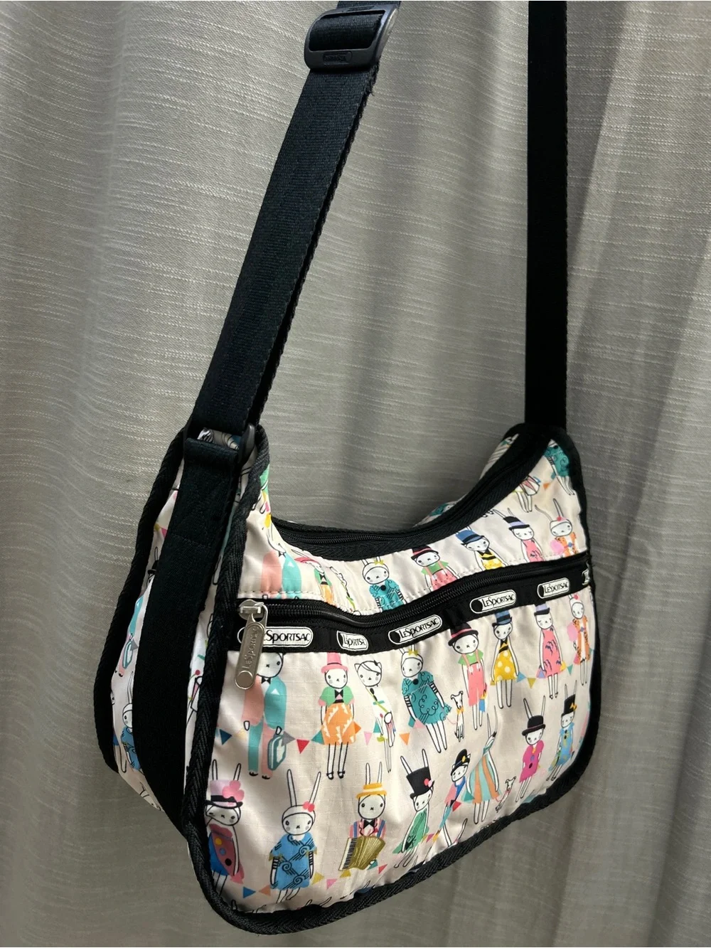 LeSportsac Fifi Lapin Vaudeville Crossbody Hobo Bag [Rare]
